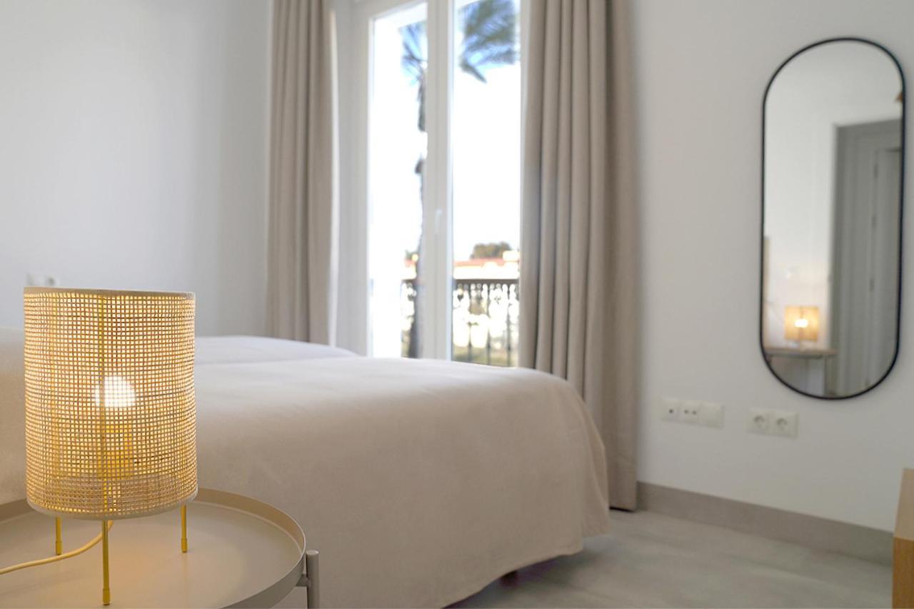 Casa De La Vega Suites Chiclana de la Frontera Buitenkant foto